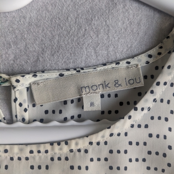 Monk and Lou top - Picture 2 of 4